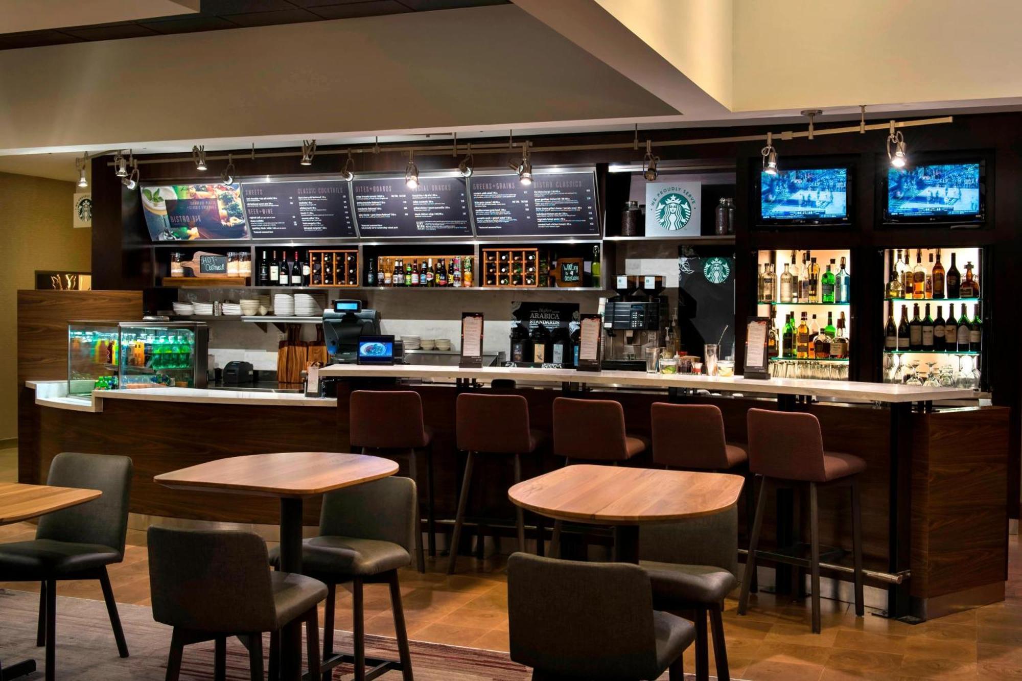 Courtyard By Marriott Chicago Naperville Exterior photo