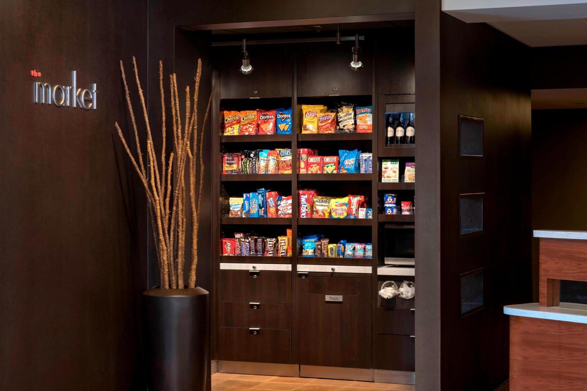 Courtyard By Marriott Chicago Naperville Exterior photo
