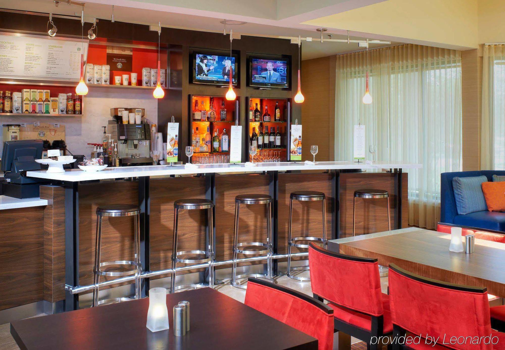 Courtyard By Marriott Chicago Naperville Exterior photo